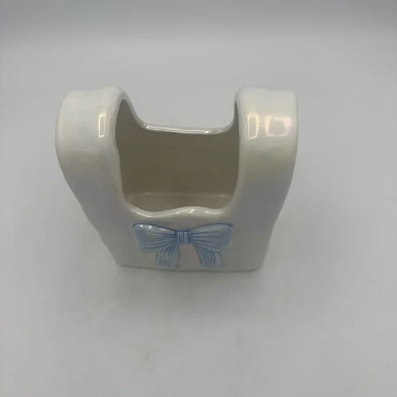 Target Bullseye’s Spring Iridescent Purse Vase With Blue Bow 6.5"H NEW 2025 - Picture 5 of 8